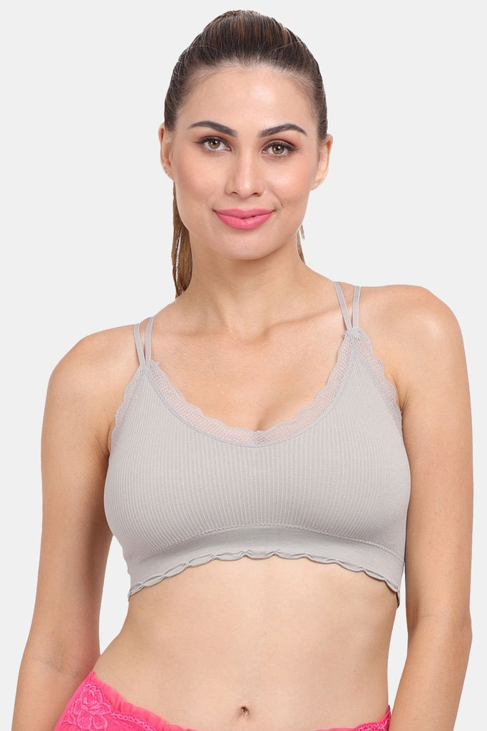 Amour Secret Women's Lightly Padded Sports Bra S3061