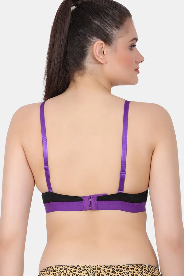 A triangle padded wirefree lace bra with a broad belt for everyday wear PD1802