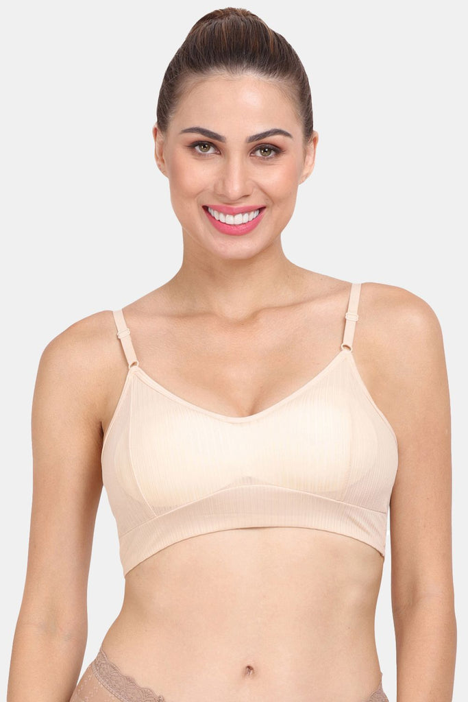 Amour Secret Women's Lightly Padded Sports Bra S2028