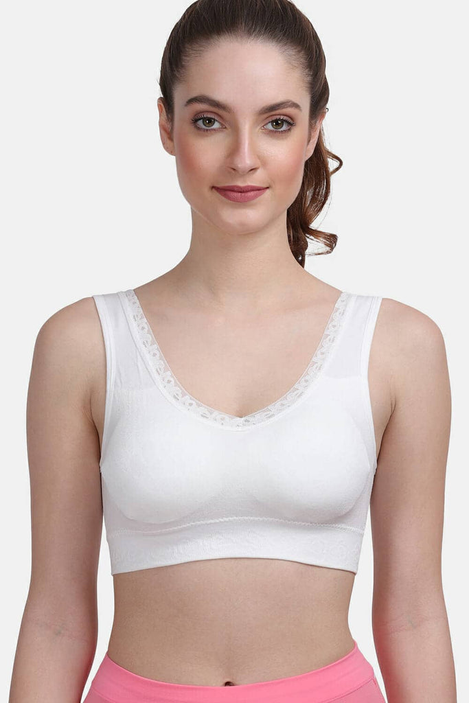 Amour Secret Full Coverage Lightly Padded Sports Bra S2059